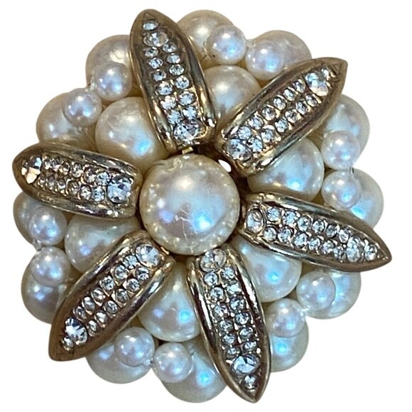 Vintage Faux Pearl & Rhinestone Floral Clip-On Earrings - Picture 3 of 13